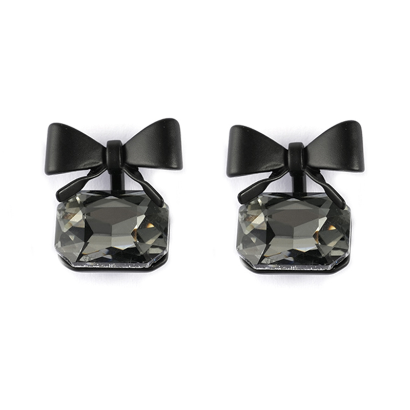 黑色方晶锆石耳环$1.5~2.0