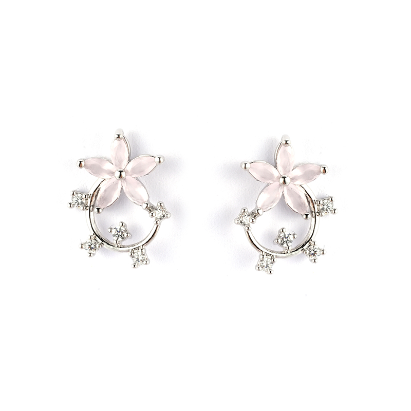 莲花和方晶锆石耳环